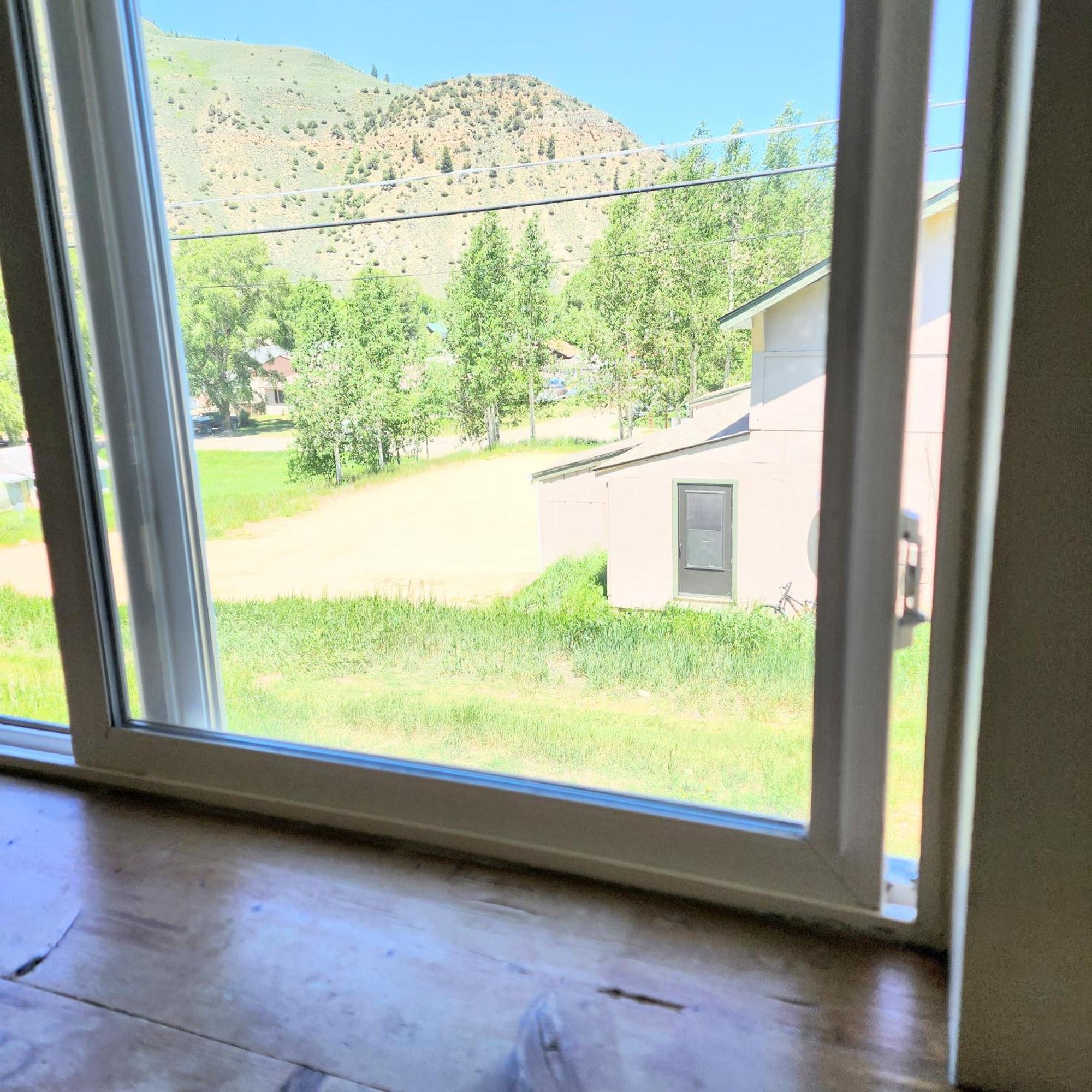 Canyon Motel Near Rocky Mountain National Park Hot Sulphur Springs Buitenkant foto