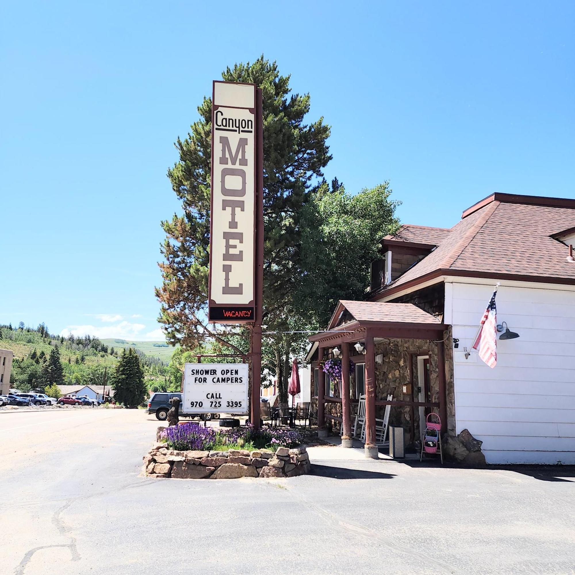 Canyon Motel Near Rocky Mountain National Park Hot Sulphur Springs Buitenkant foto