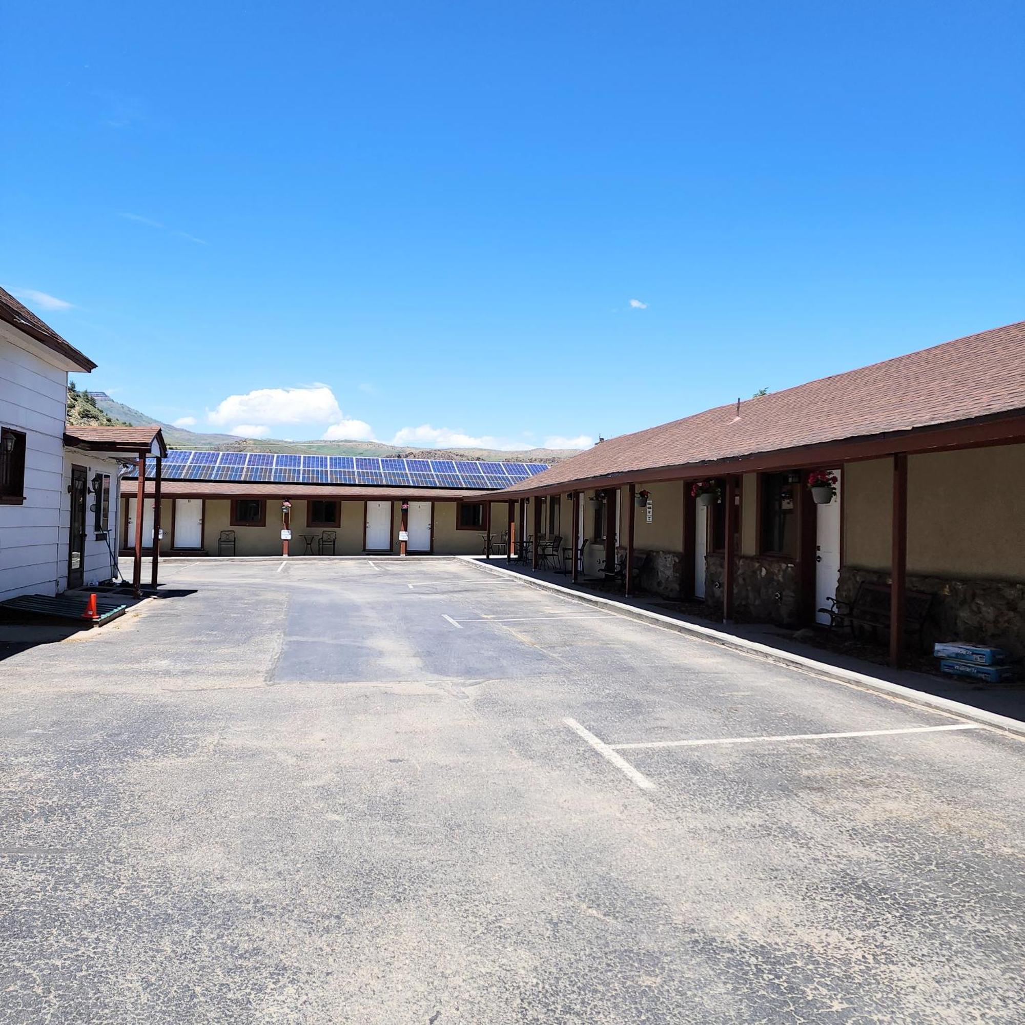 Canyon Motel Near Rocky Mountain National Park Hot Sulphur Springs Buitenkant foto